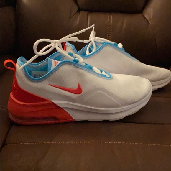 SOLD - Picture 2 of 7